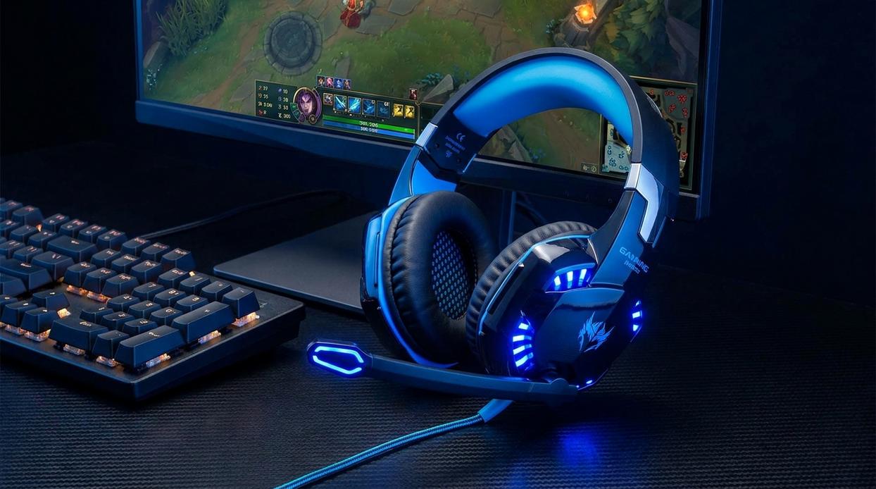gaming headphones