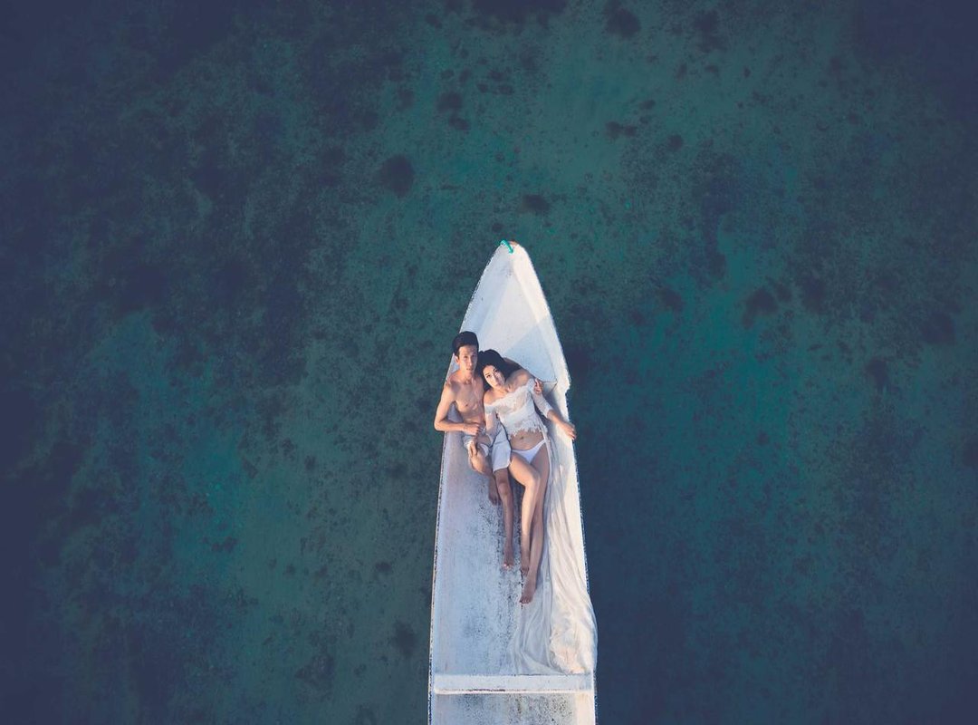 Get The Look: Top 3 Cosmetic Bundles to Emulate Her Style