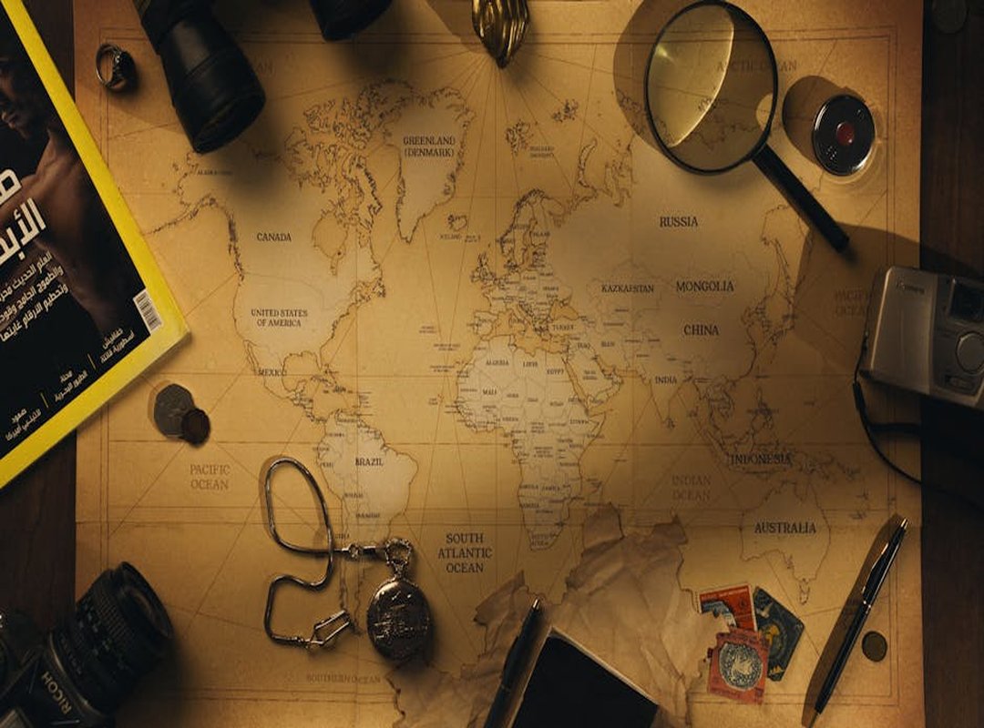 survival game tactics